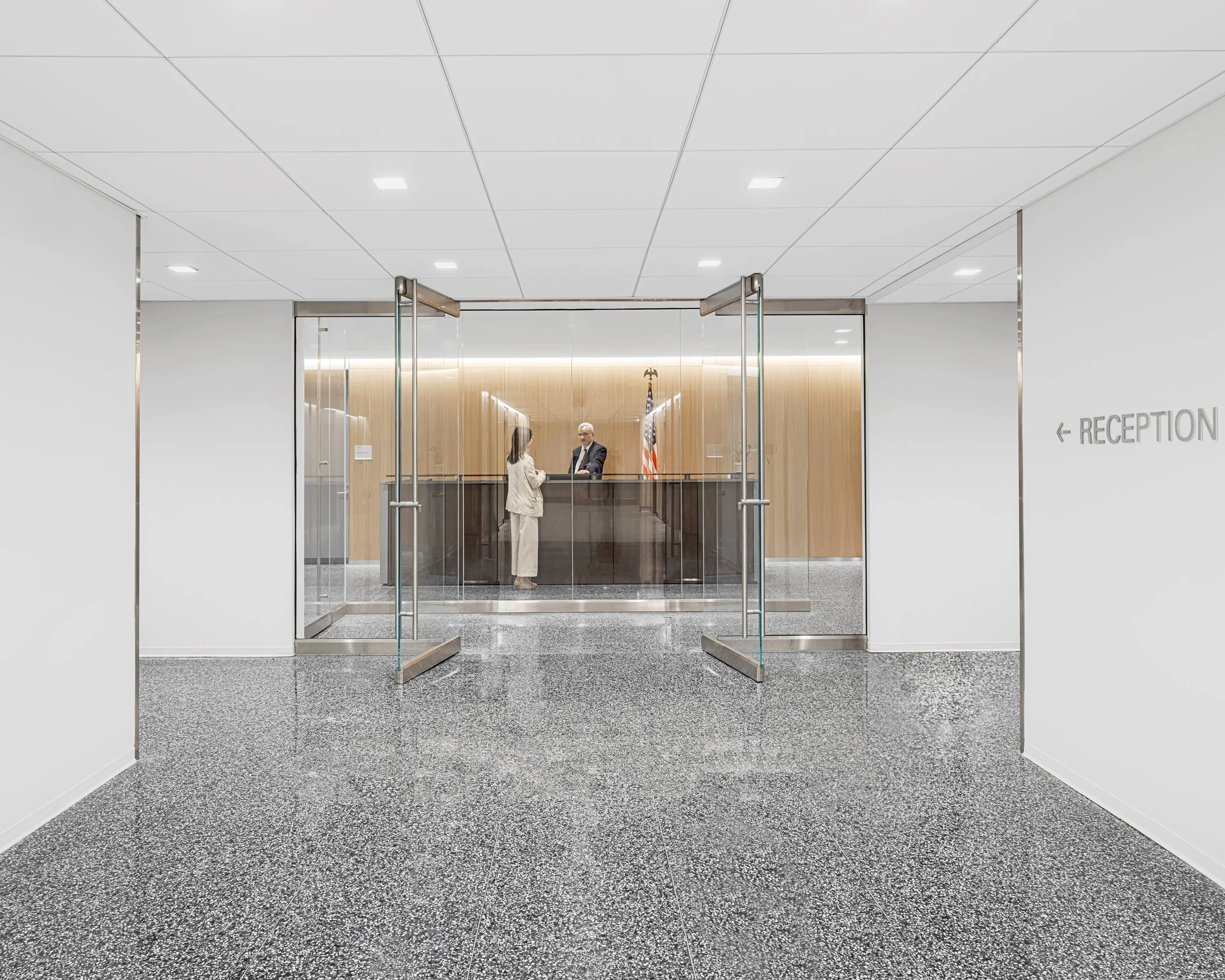 Javits4 Reception crop